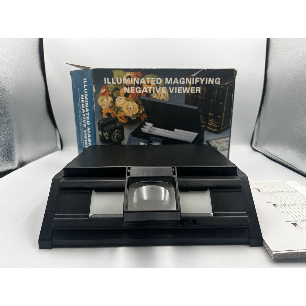 Jobar Illuminating Slide and Negative Viewer In It's Original Box Pre-owned - Picture 2 of 7
